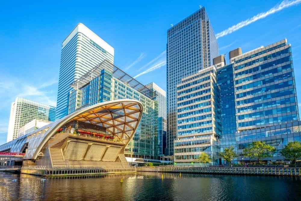 Serviced Accomodation - For Families Or Corporate London Exteriör bild